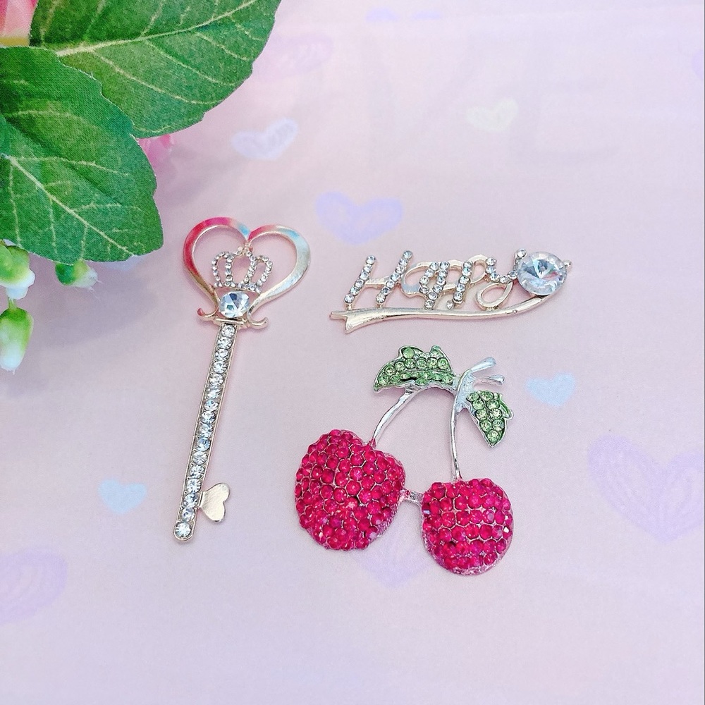 Kawaii, Charms, Cabochons, Decodens, Flatbacks.